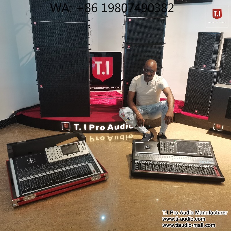 Console Mixer Digitale a 32 Ca - Audio Music Live recensione e prezzo
